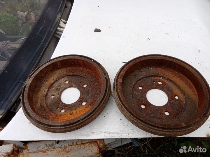 Задний тормозной барабан Honda CR-V 1