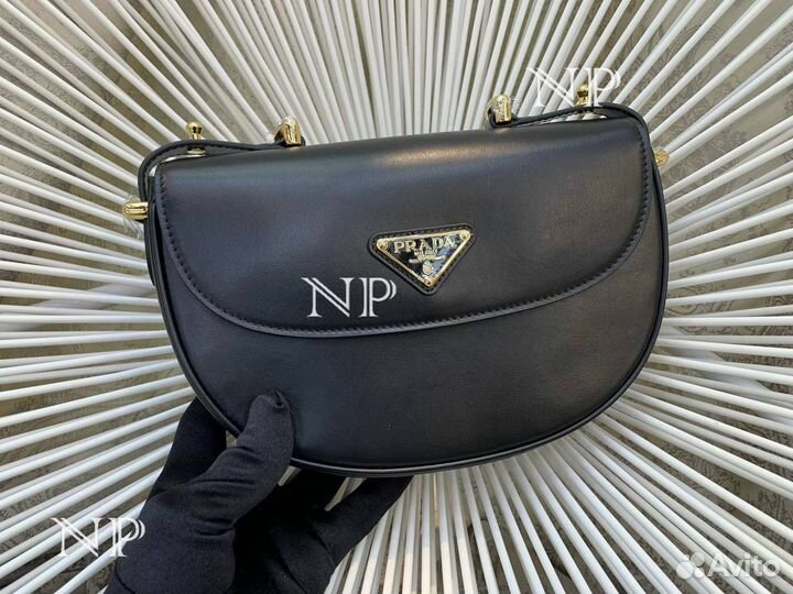 Сумка Prada Arque