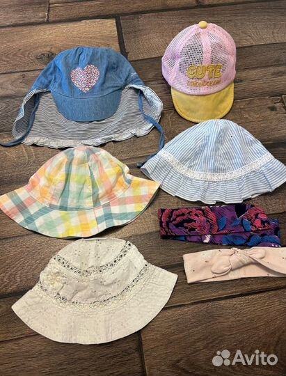 Панамки и кепки для девочки 12-18 мес
