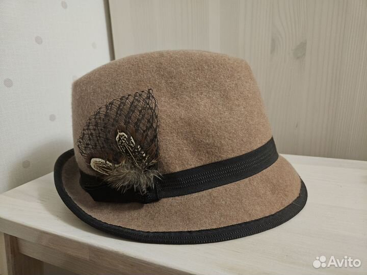 Шляпа фетровая женская