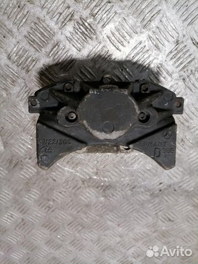 Суппорт задний левый S450 220