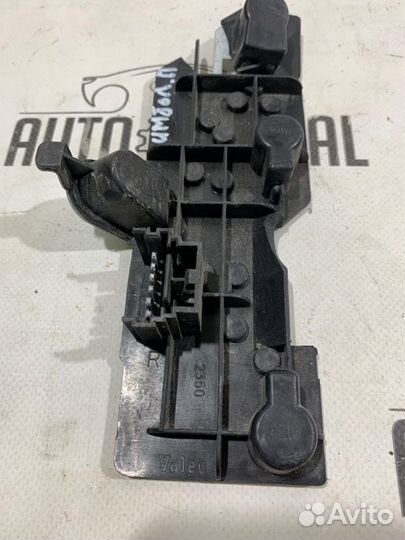 Плата фонаря задняя правая Renault Symbol K7JA700