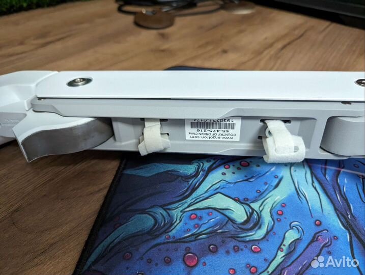 Кронштейн Ergotron HX Desk Monitor ARM