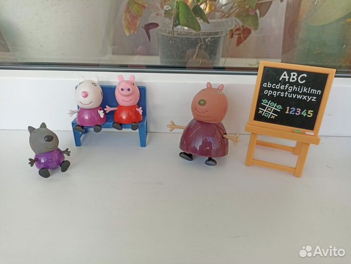 Игрушки Свинка пеппа, Зверята, Собачка Лиа