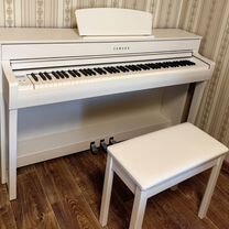 Новые Yamaha Clavinova CLP-735 с банкеткой