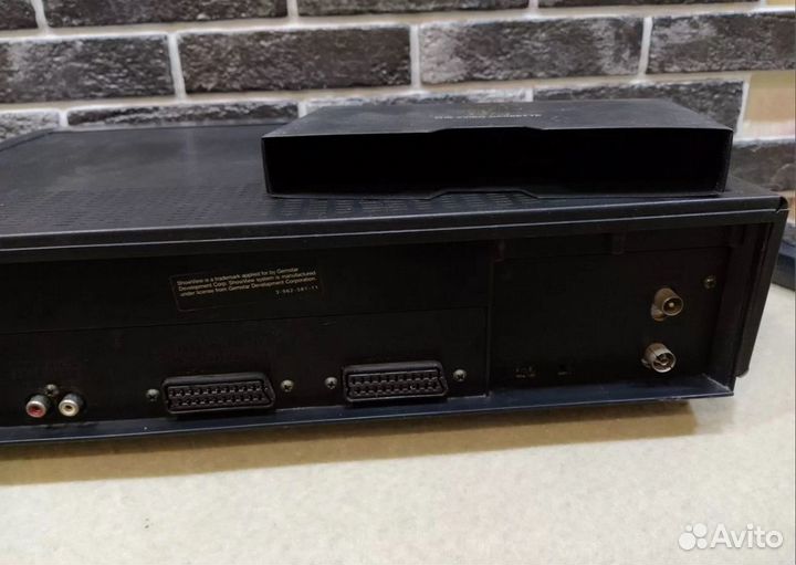 Видеомагнитофон Sony SLV e 811VC