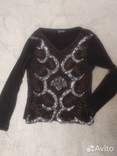 Винтажная блузка с вышивкой