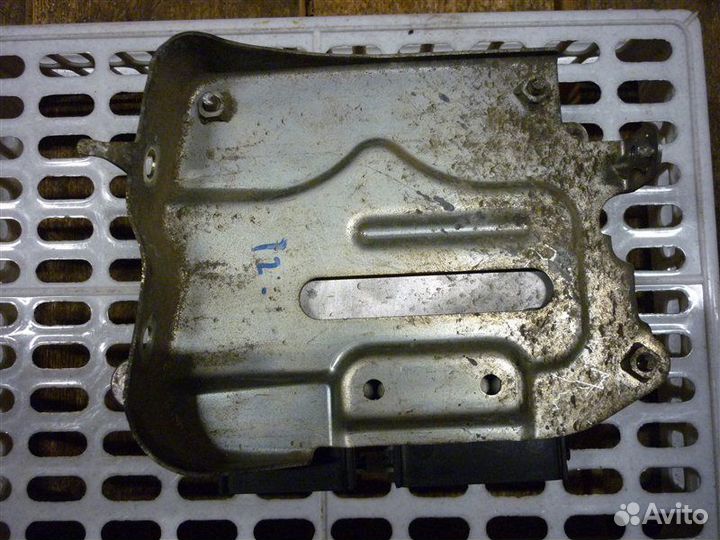 Блок управления двигателем Mitsubishi Lancer 10