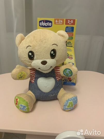 Развивающий мишка Chicco