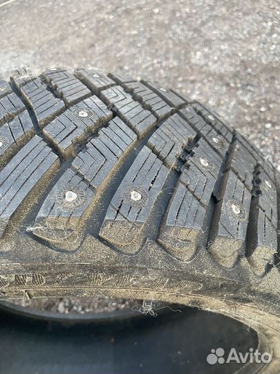 Goodyear Ultragrip Ice Arctic 225/45 R18