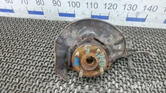 Ступица передняя правая toyota corolla E12 (BDN05N