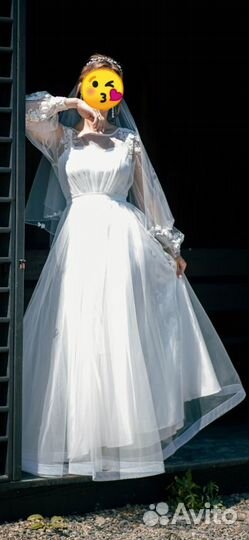 Свадебное платье
