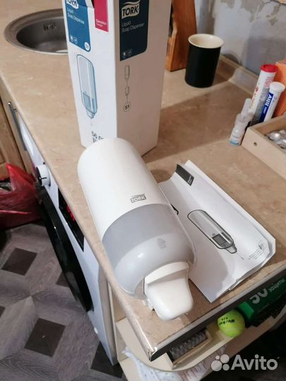 Диспенсер для жидкого мыла tork