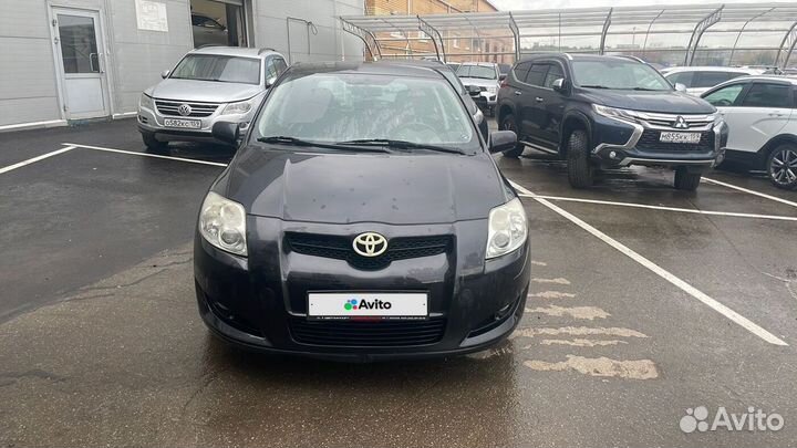 Toyota Auris 1.3 МТ, 2009, 130 250 км