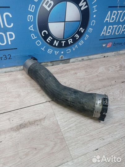 Патрубок турбины n47 на BMW 5 Е60 3 Е90