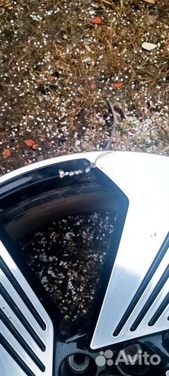 Audi e-tron диск r21