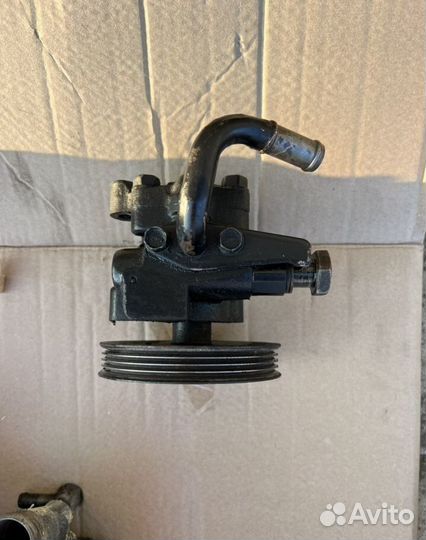 Насос гур Mitsubishi Hyundai 4d56