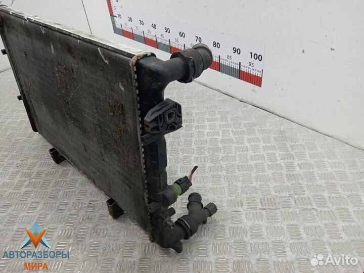 Радиатор (основной) Volkswagen Bora 1999