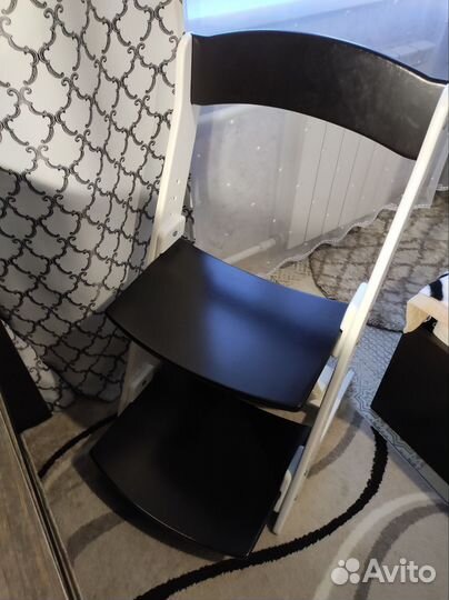 Растущий стул для школьника ортопедический