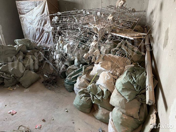 Вывоз мусора контейнером