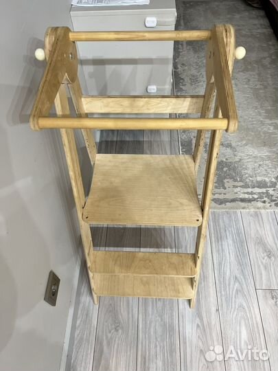 Башня помощника монтессори