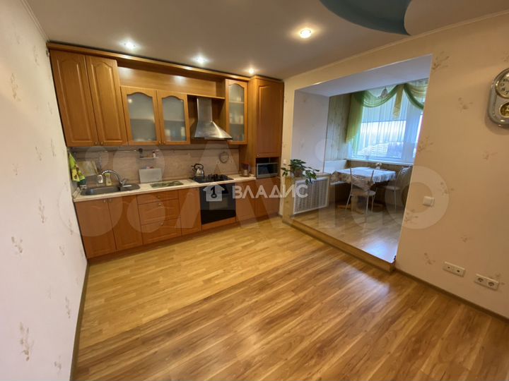 3-к. квартира, 74,1 м², 9/9 эт.