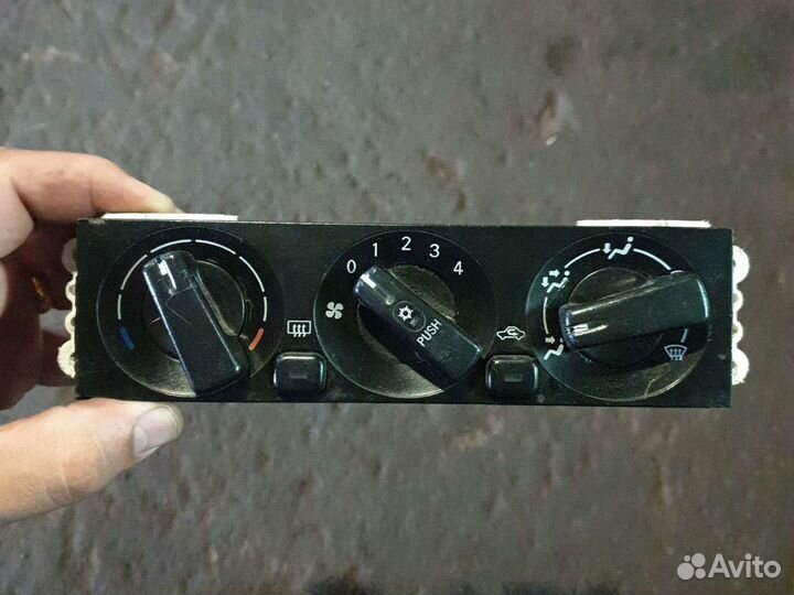 Блок управления печкой митсубиси каризма