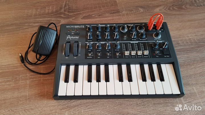 Arturia microbrute