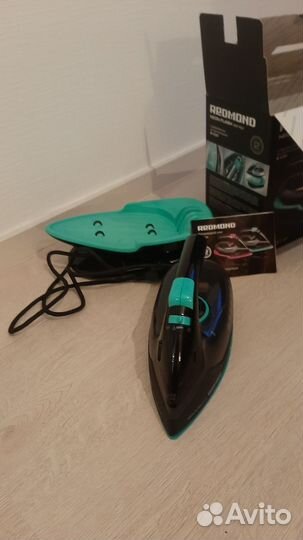 Утюг беспроводной Redmond neon flash series