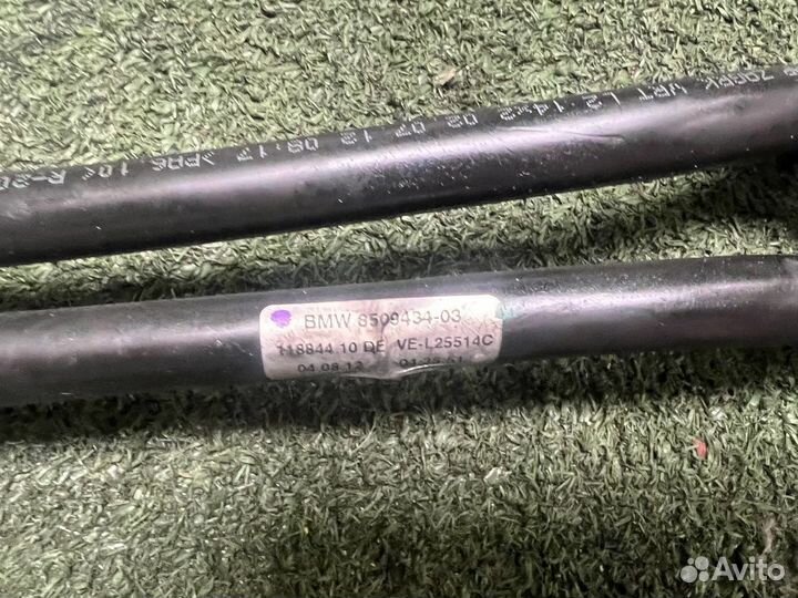 Трубопровод масляного радиатора на BMW X5 (E70)