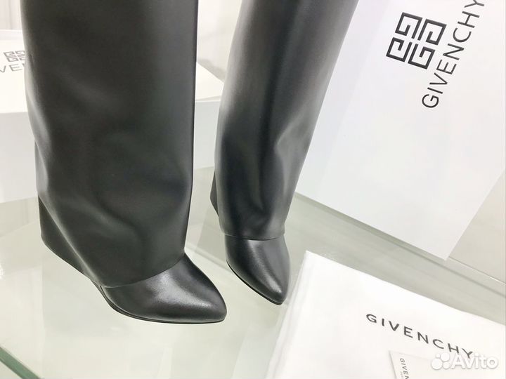 Givenchy сапоги женские