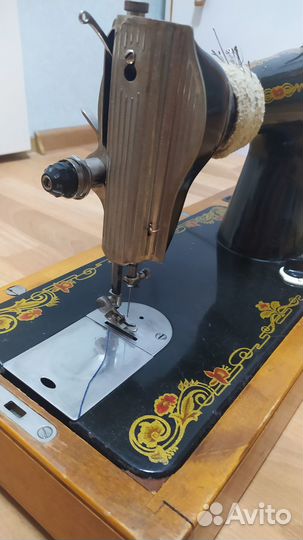 Швейная машинка чайка
