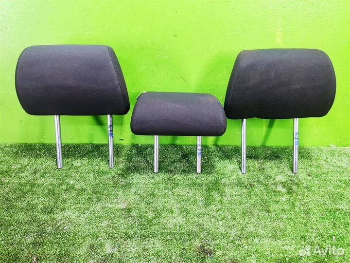 Подголовники задние Mazda 3 (BK) 2008