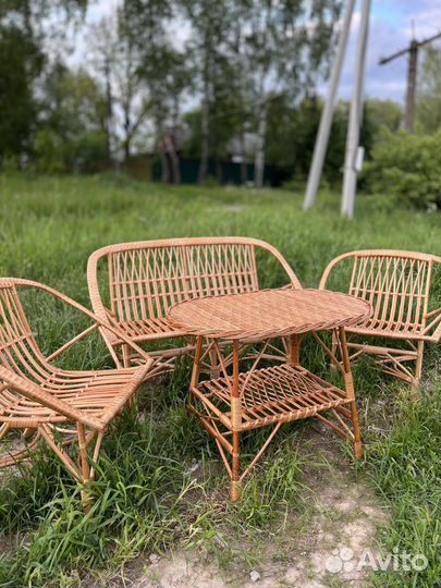 Комплект мебели из натуральной лозы