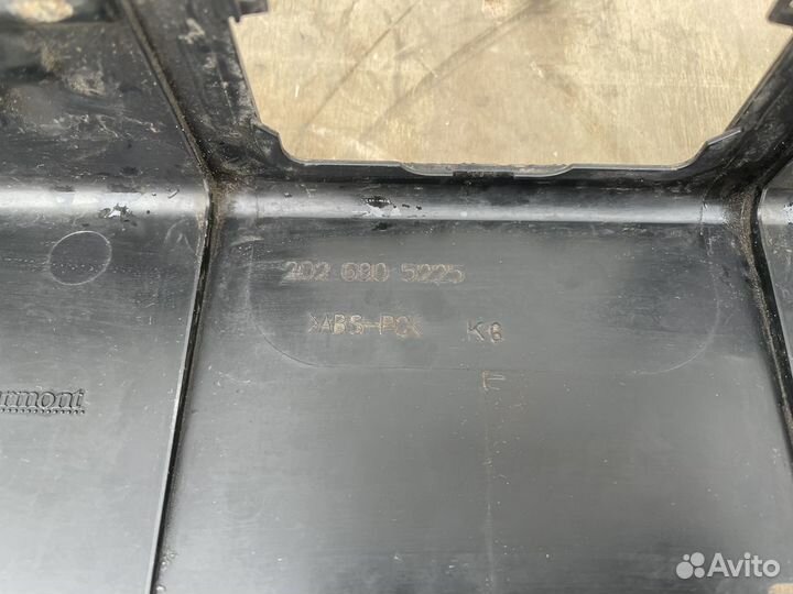 Обшивка багажника для Mercedes W202 универсал