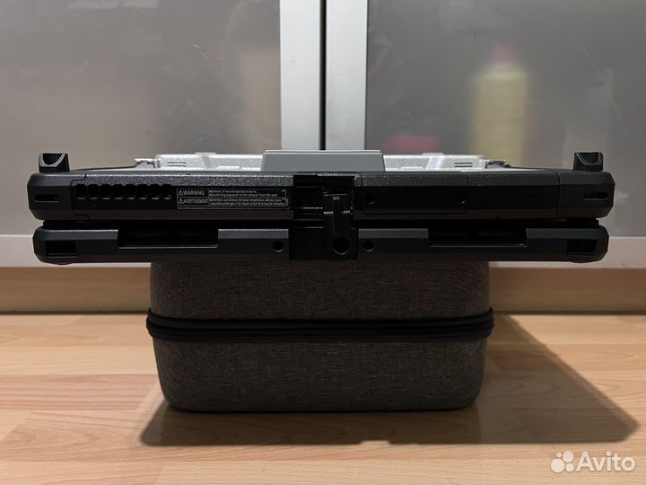 Panasonic Toughbook CF-33 i5-7300u 16GB LTE