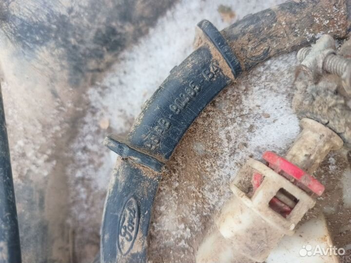 Насос топливный для Ford Focus 1 (Бенонасос)