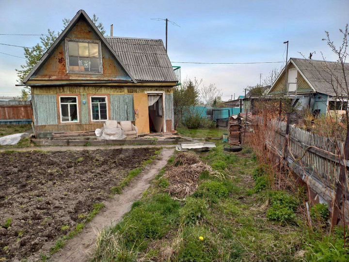 Дача 24 м² на участке 6,4 сот.