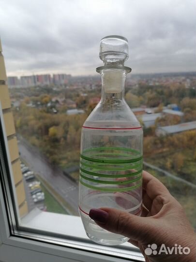 Вазочка хрусталь и графинчики стекло СССР