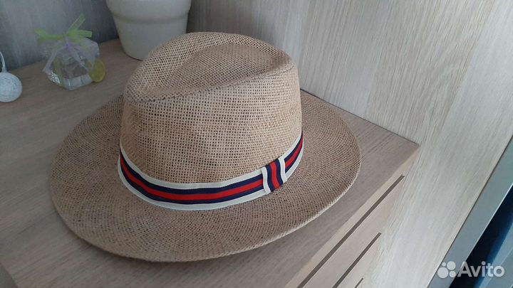 Соломенная шляпа