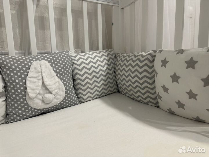 Детская кроватка