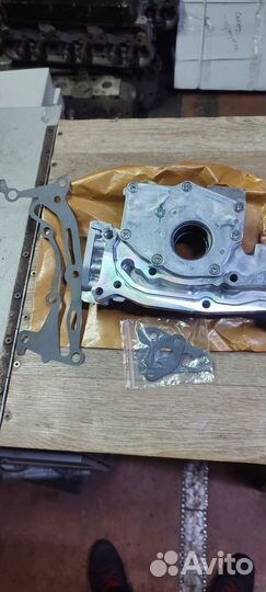 Масляный насос MD302234