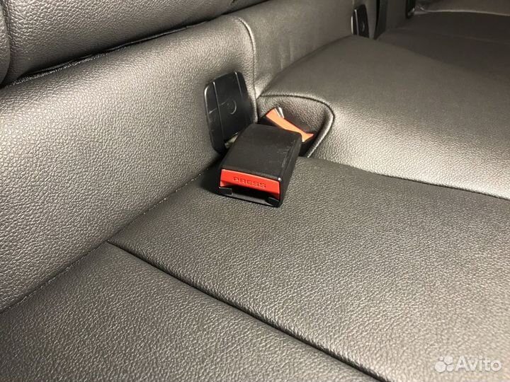 Чехлы на BMW 1 F20