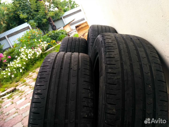 Continental ContiPremiumContact 5 205/55 R16