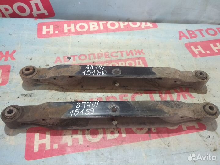 Рычаг задний нижний правый Ниссан Кашкай J10