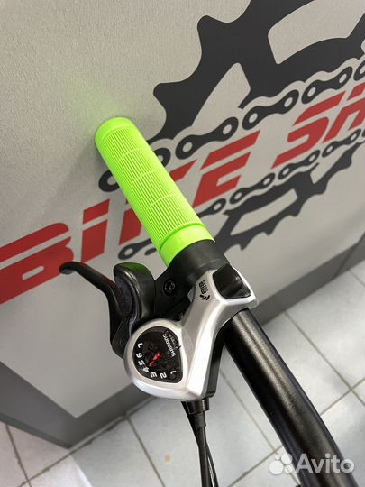 Велосипед взрослый горный 27.5 новый