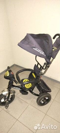 Трехколесный велосипед с родительской ручкой