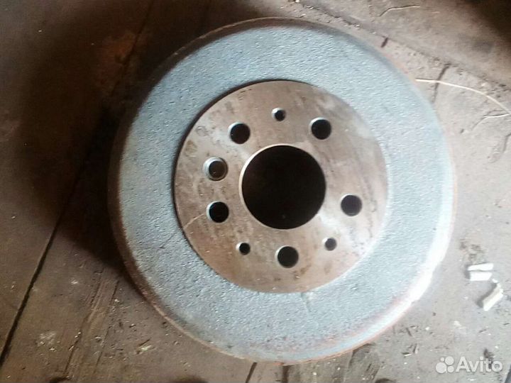 Тормозной барабан для Т-4 новый