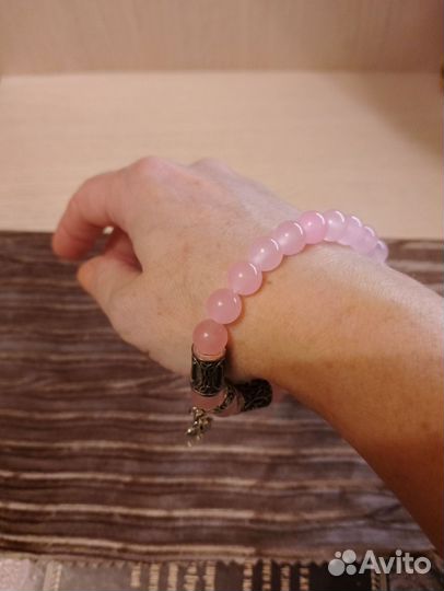 Браслет чокер. Розовый кварц. Бижутерия