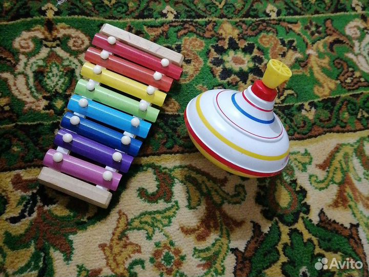 Юла и ксилофон